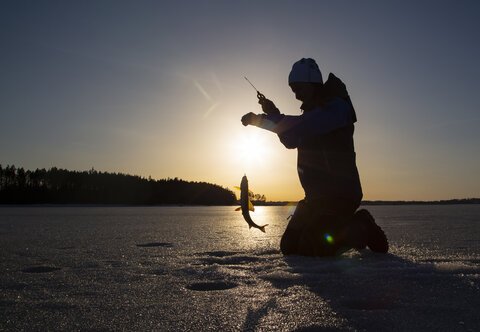 Ice-Fishing