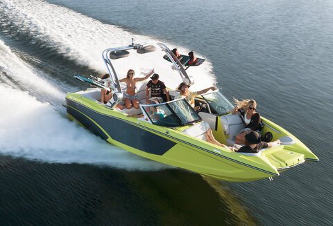 Ski Boats | Wake Boats | Discover Boating