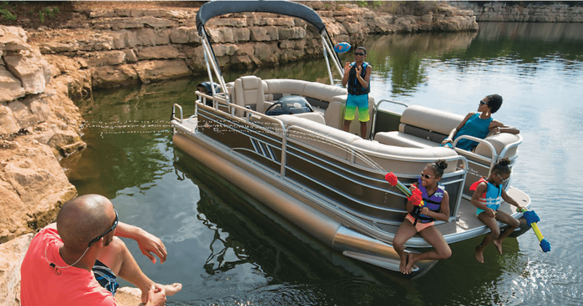 Wholesale twin outboard pontoon For Your Marine Activities